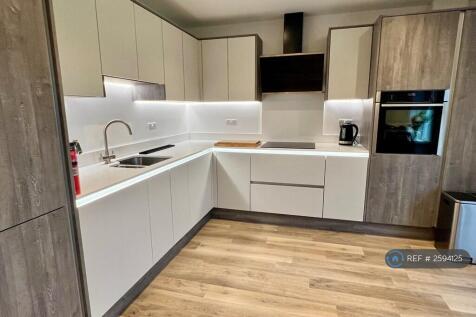 Kitchen Fully Fitted