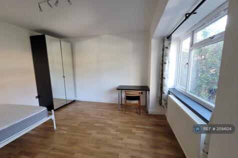 Ground Floor Front Room £1060