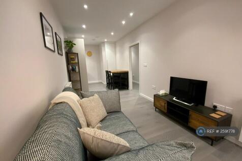 Living Room &amp; Kitchen
