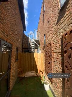 Courtyard Garden