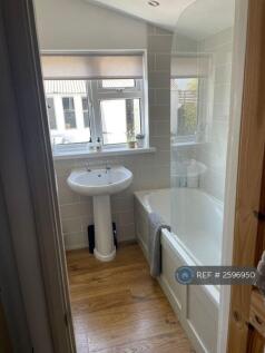 Wc/Shower/Bathroom