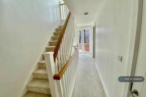 Middle Hallway