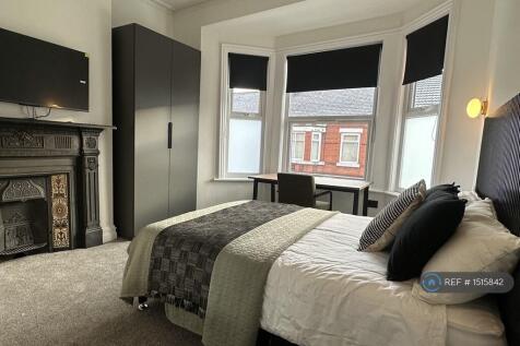 Room 5 - En-Suite