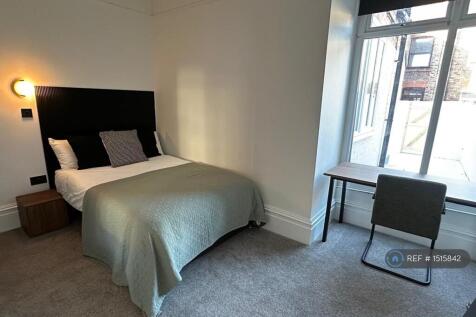 Room 2 En-Suite