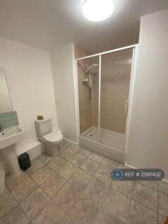 Ensuite Shower Room