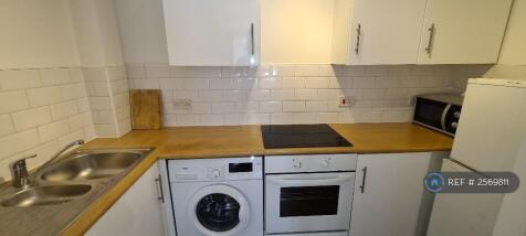 Kitchen With Integrated Appliances