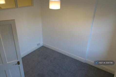 Front Bedroom 3