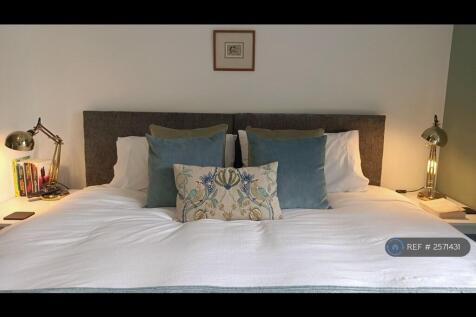 Bedroom 2, View 2