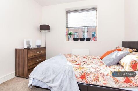 Bedroom 2 (Previous Arrangement)