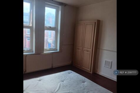 Bedroom 1 b