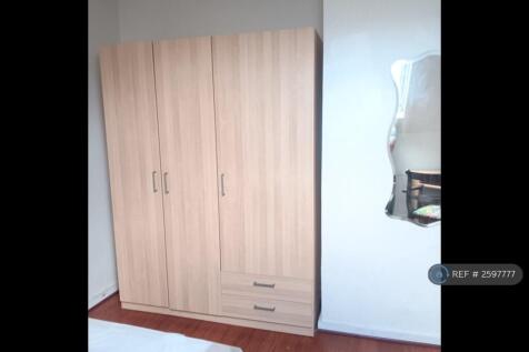 Bedroom 4 c