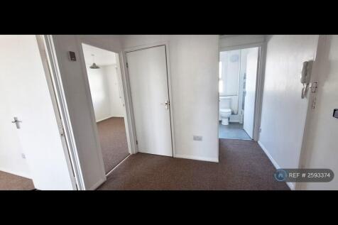 Hallway Layout With Storage Cupboard