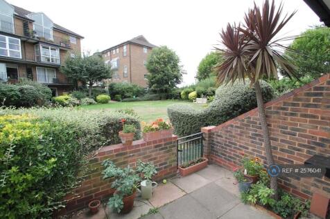 Westerly Facing Private &amp; Communal Gardens