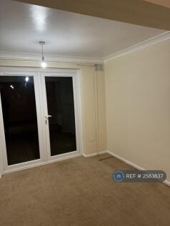 Otherside Of Lounge With Doors To The Garden