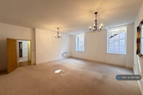 Lounge (Pre New Carpet)
