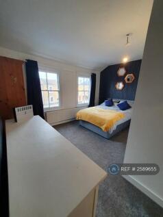 Bedroom 1 - Double