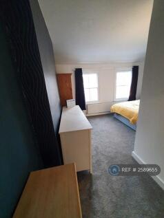 Bedroom 1 - Double