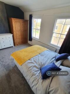 Bedroom 1 - Double