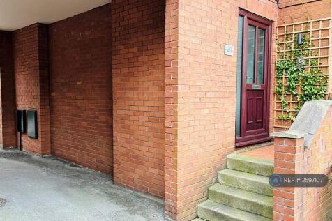 Private Entrance
