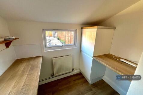 Kitchen Rear