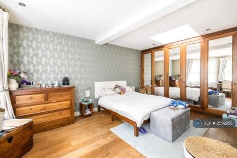 Master Bedroom With a Skylight