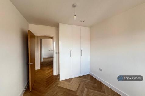 Second Bedroom (1)