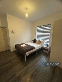 Room4