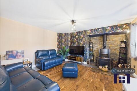Lounge / Dining Room