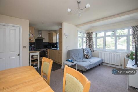 Lounge Kitchen Area