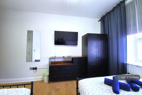 Ensuit Room (Double &#43; Single Bed)