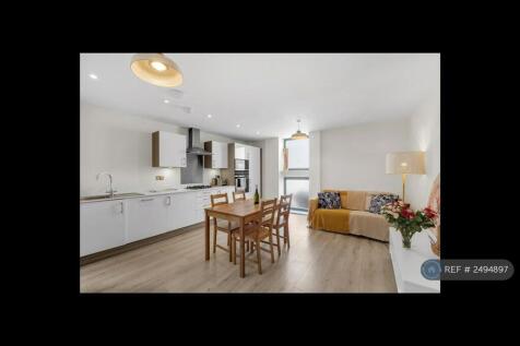 Kitchen / Living Room