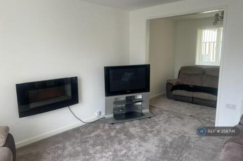 Lounge &amp; Dining Room