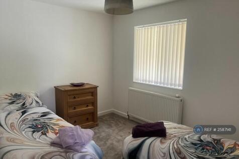 2nd Double Bedroom