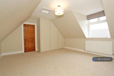 Double Bedroom 4