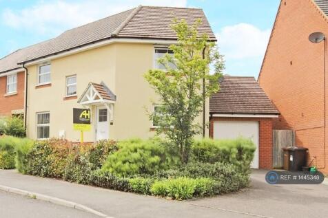 3 Bed Link Deatached House