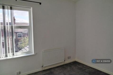 Rear Bedroom