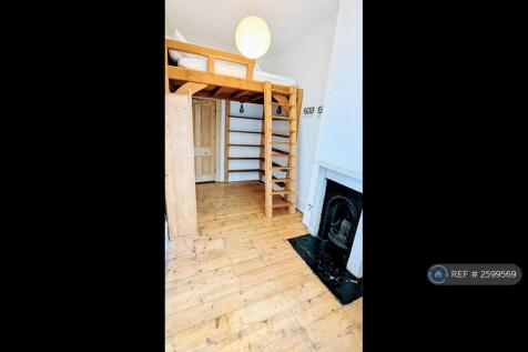 Bedroom 2 King Unfurnished