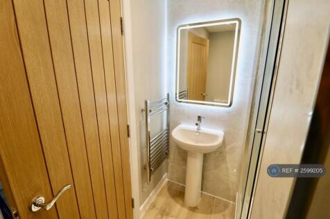 Ensuite 2