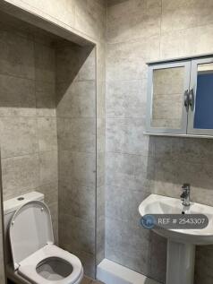 Bedroom 2 - Ensuite