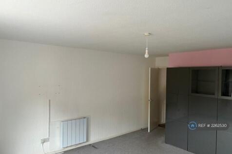 Large Front Living Room