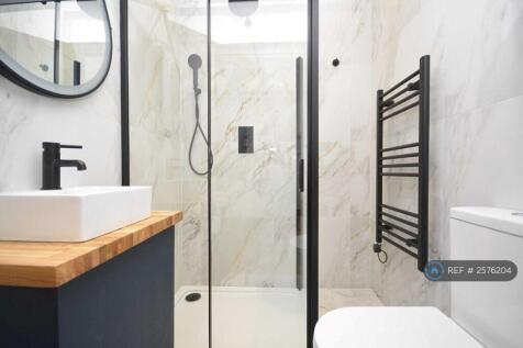Ensuite Shower Room