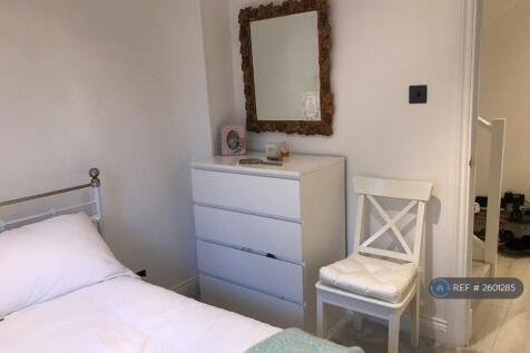 Front Bedroom - Ground Floor 2