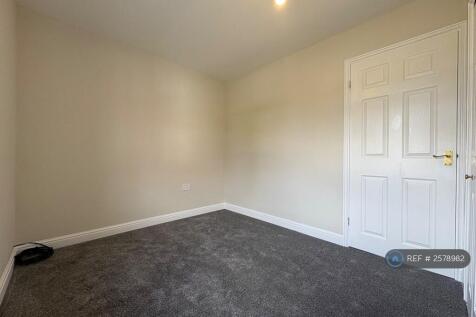 Second Double Bedroom 