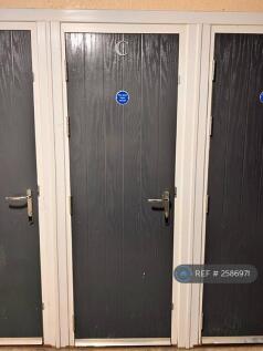 Private Locked Store