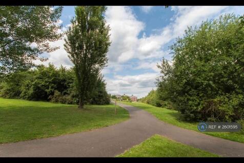 Hanwell Fields Park (Adjacent)