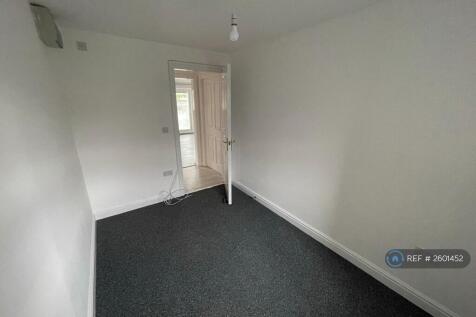 Small Bedroom