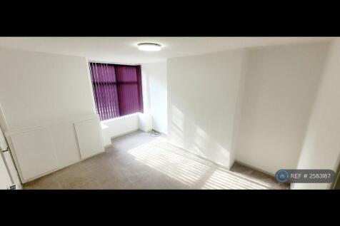 Living Room Towards Front