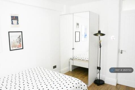 Large Mirror Wardrobe 