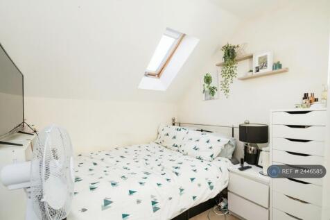 Top Bedroom 3