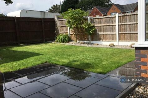 Rear Patio Area